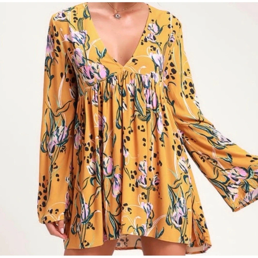 Free People Bella Floral Print Empire Tunic Top in golden yellow Size M‎ Boho